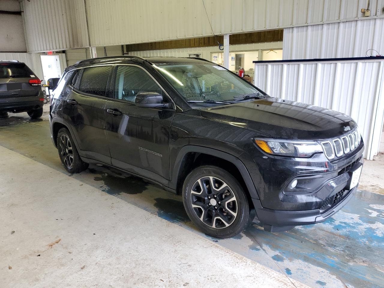 2022 JEEP COMPASS LATITUDE VIN:3C4NJCBB4NT106495