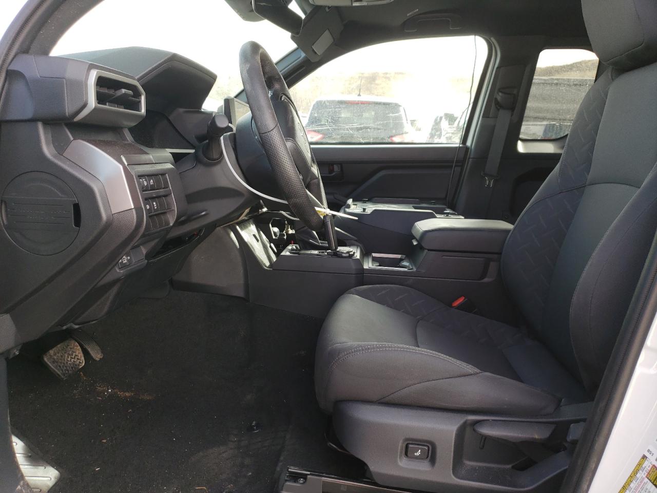 2024 TOYOTA TACOMA XTRACAB VIN:3TYJBAJN7RT051072