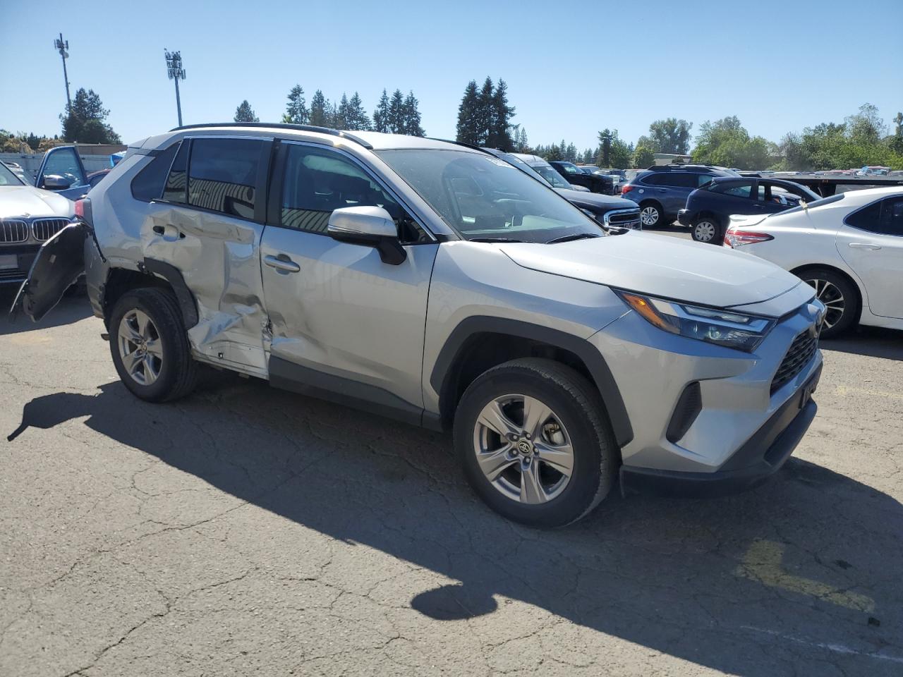 2022 TOYOTA RAV4 XLE VIN:2T3P1RFV5NW273313