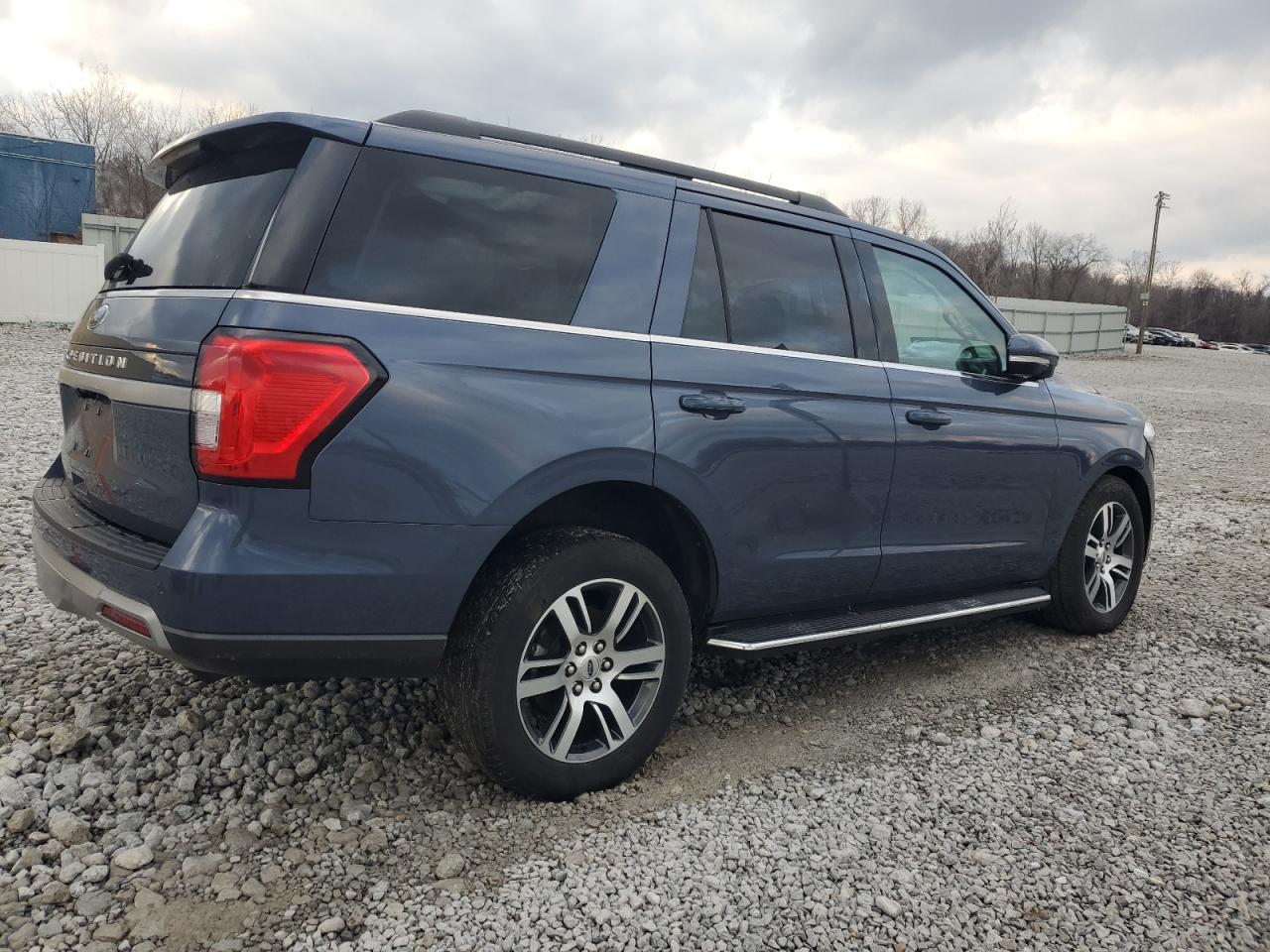 2022 FORD EXPEDITION XLT VIN:1FMJU1JT2NEA53876