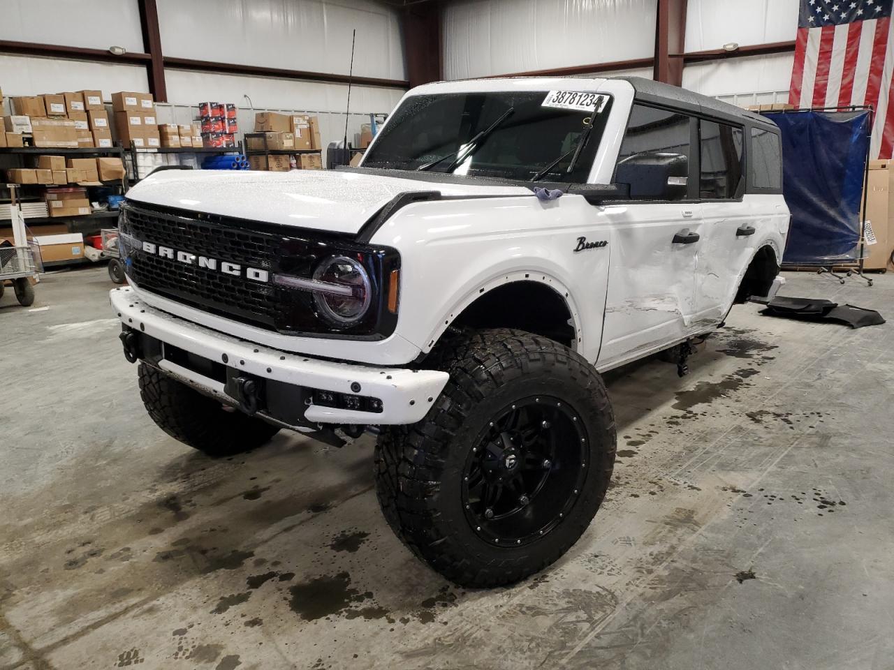 2022 FORD BRONCO BASE VIN:1FMEE5DP9NLB28993