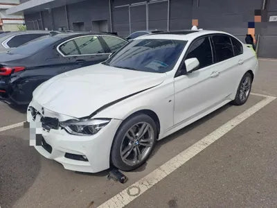 2017 BMW 320 VIN: