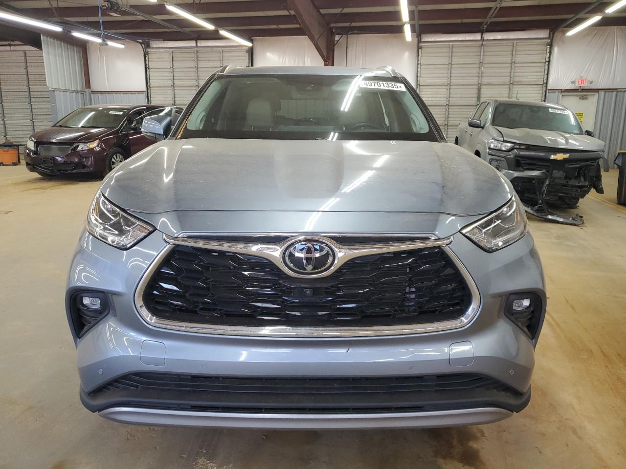 2022 TOYOTA HIGHLANDER PLATINUM VIN:5TDFZRBH5NS255058