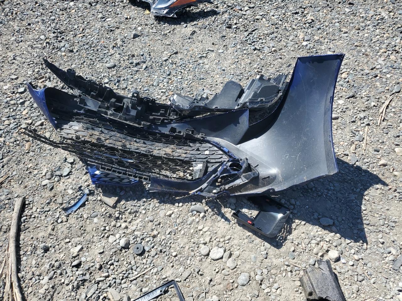 2023 TOYOTA COROLLA SE VIN:JTND4MBE6P3199212