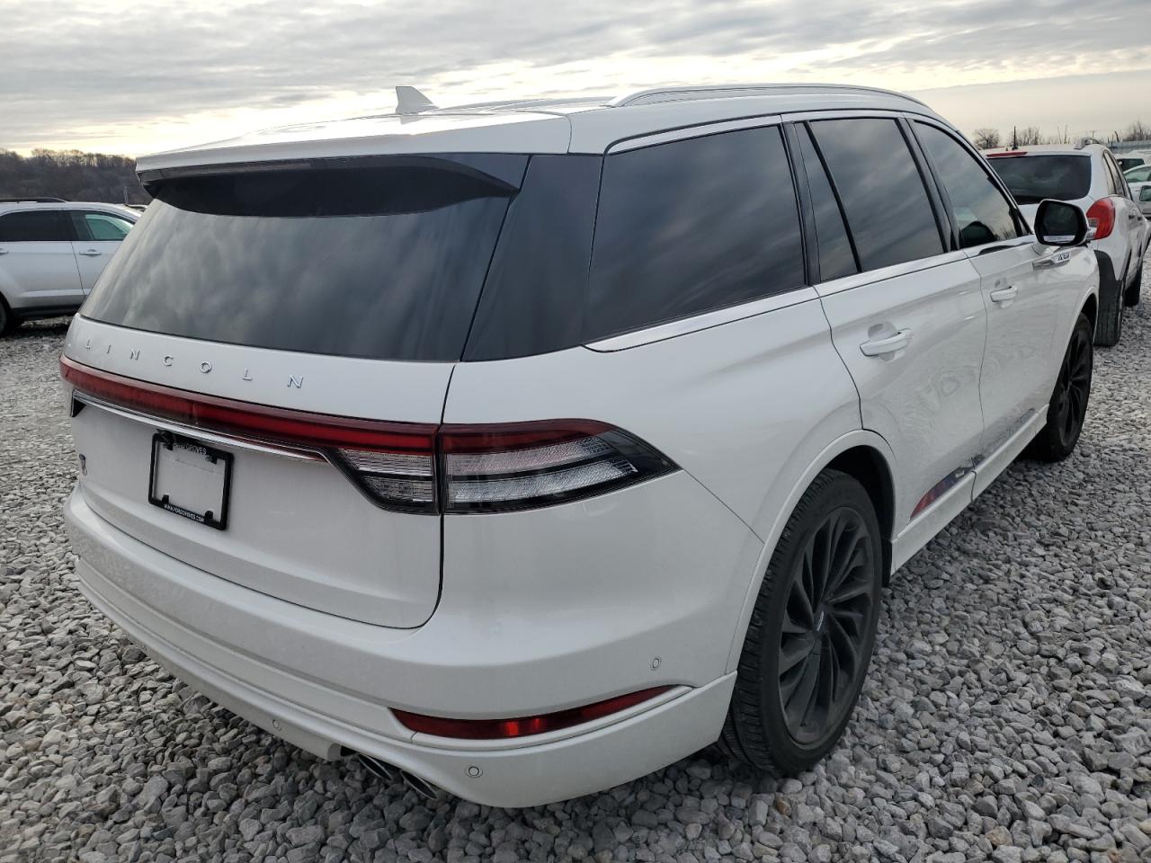2022 LINCOLN AVIATOR RESERVE VIN:5LM5J7XC4NGL02295