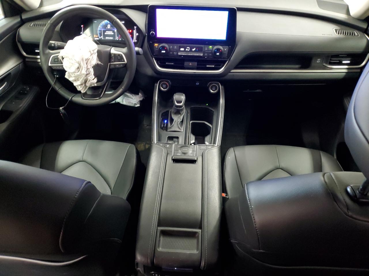 2024 TOYOTA GRAND HIGHLANDER XLE VIN:5TDAAAB51RS021434