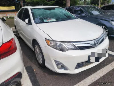 2014 Toyota Camry VIN: