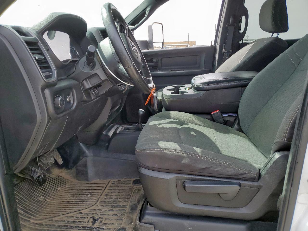 2022 RAM 2500 TRADESMAN VIN:3C6UR5CLXNG295791