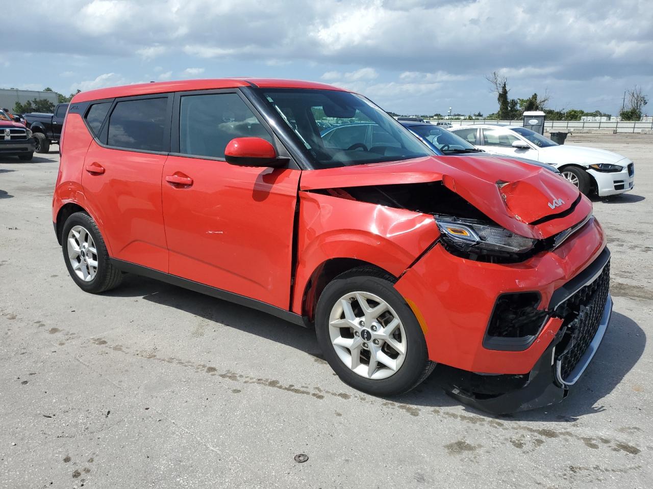 2022 KIA SOUL LX VIN:KNDJ23AU1N7184039