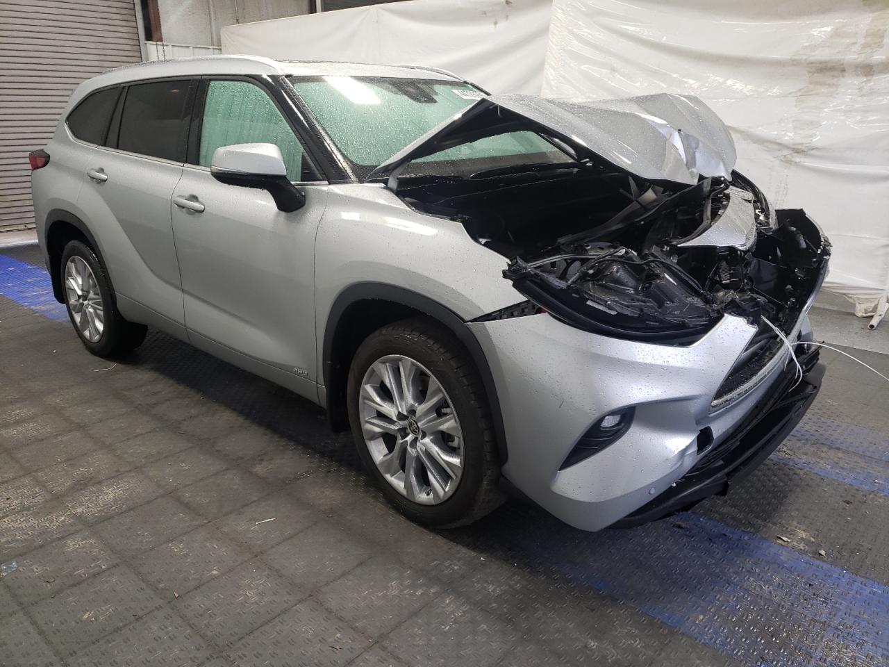 2022 TOYOTA HIGHLANDER HYBRID LIMITED VIN:5TDXBRCH6NS083310