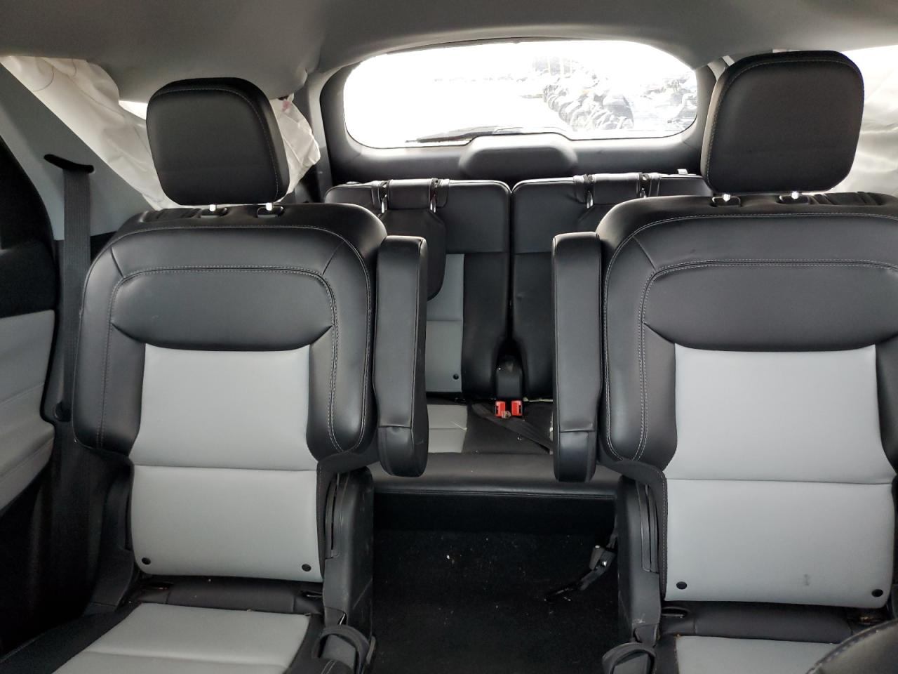 2022 FORD EXPLORER XLT VIN:1FMSK8DH2NGA71115