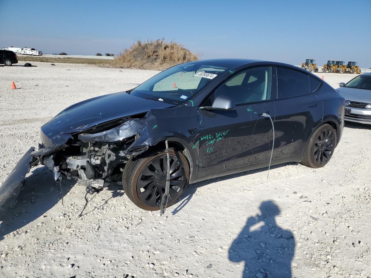 2023 TESLA MODEL Y  VIN:7SAYGDEF3PF907651