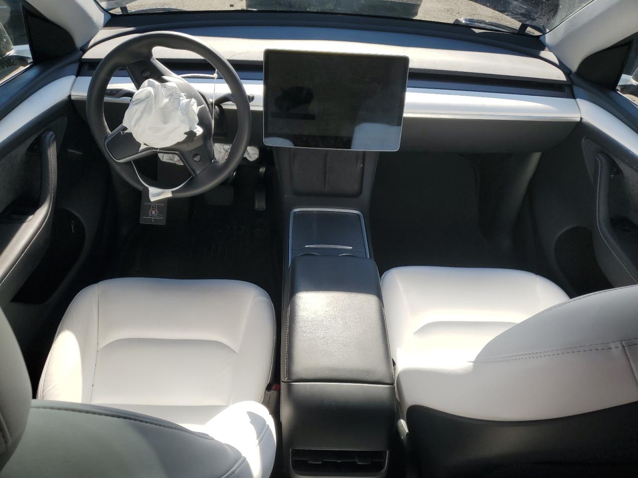 2023 TESLA MODEL Y  VIN:7SAYGDEE7PA192376