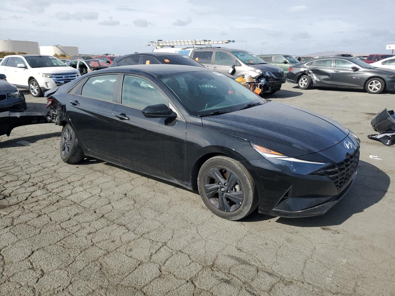 2023 HYUNDAI ELANTRA SEL VIN:5NPLM4AGXPH102018