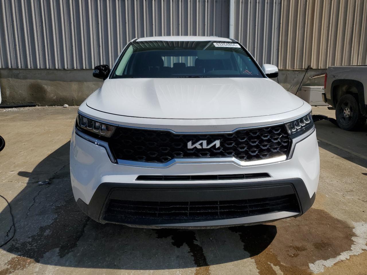 2022 KIA SORENTO LX VIN:5XYRG4LC9NG075930