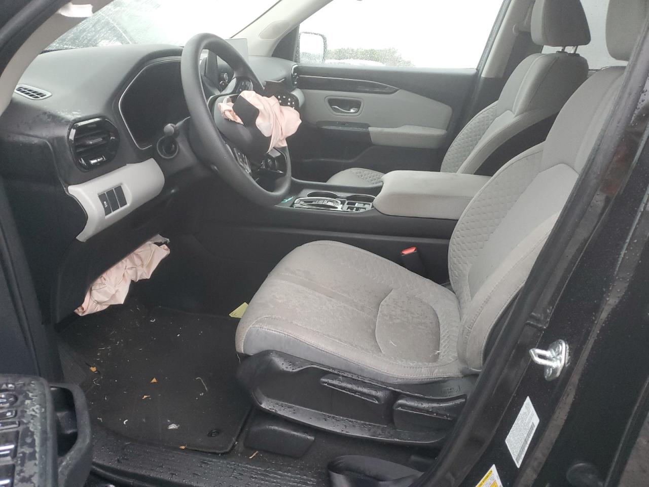 2023 HONDA PILOT LX VIN:5FNYG2H2XPB015553