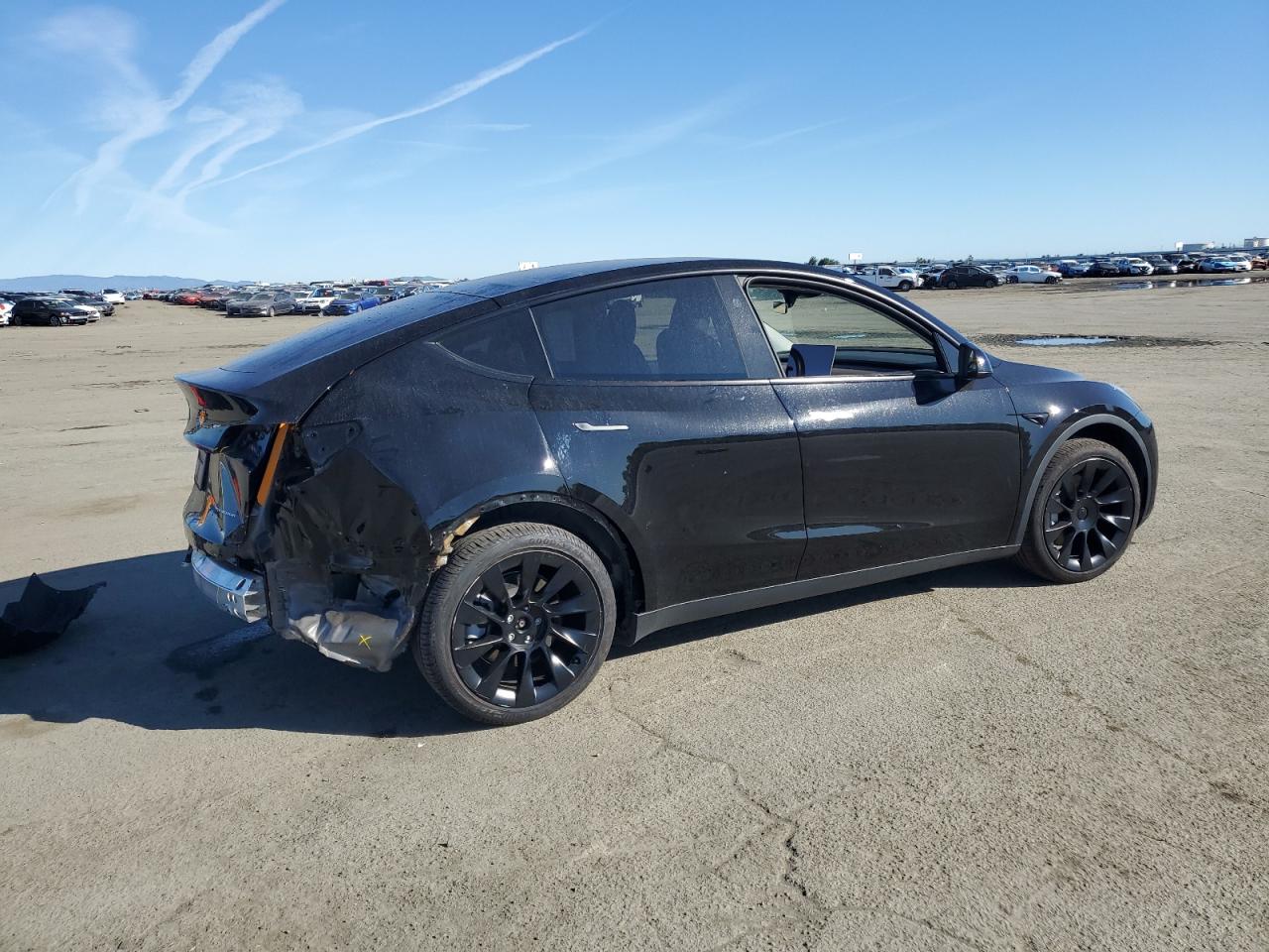 2023 TESLA MODEL Y  VIN:7SAYGAEE9PF900760
