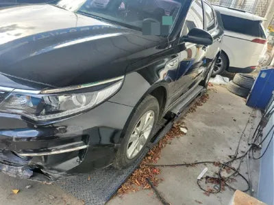 2016 Kia K5 VIN: