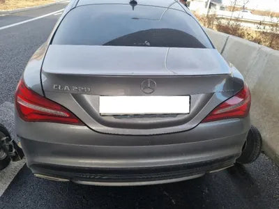 2018 Mercedes-Benz CLA 220 WDDSJ4FB4JN672921 VIN:WDDSJ4FB4JN672921