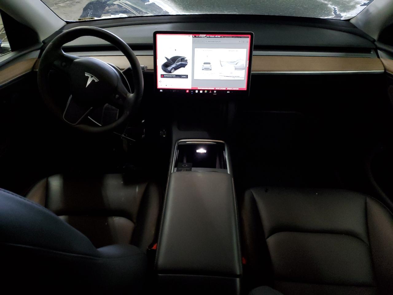 2024 TESLA MODEL Y  VIN:7SAYGDEE8RA252099