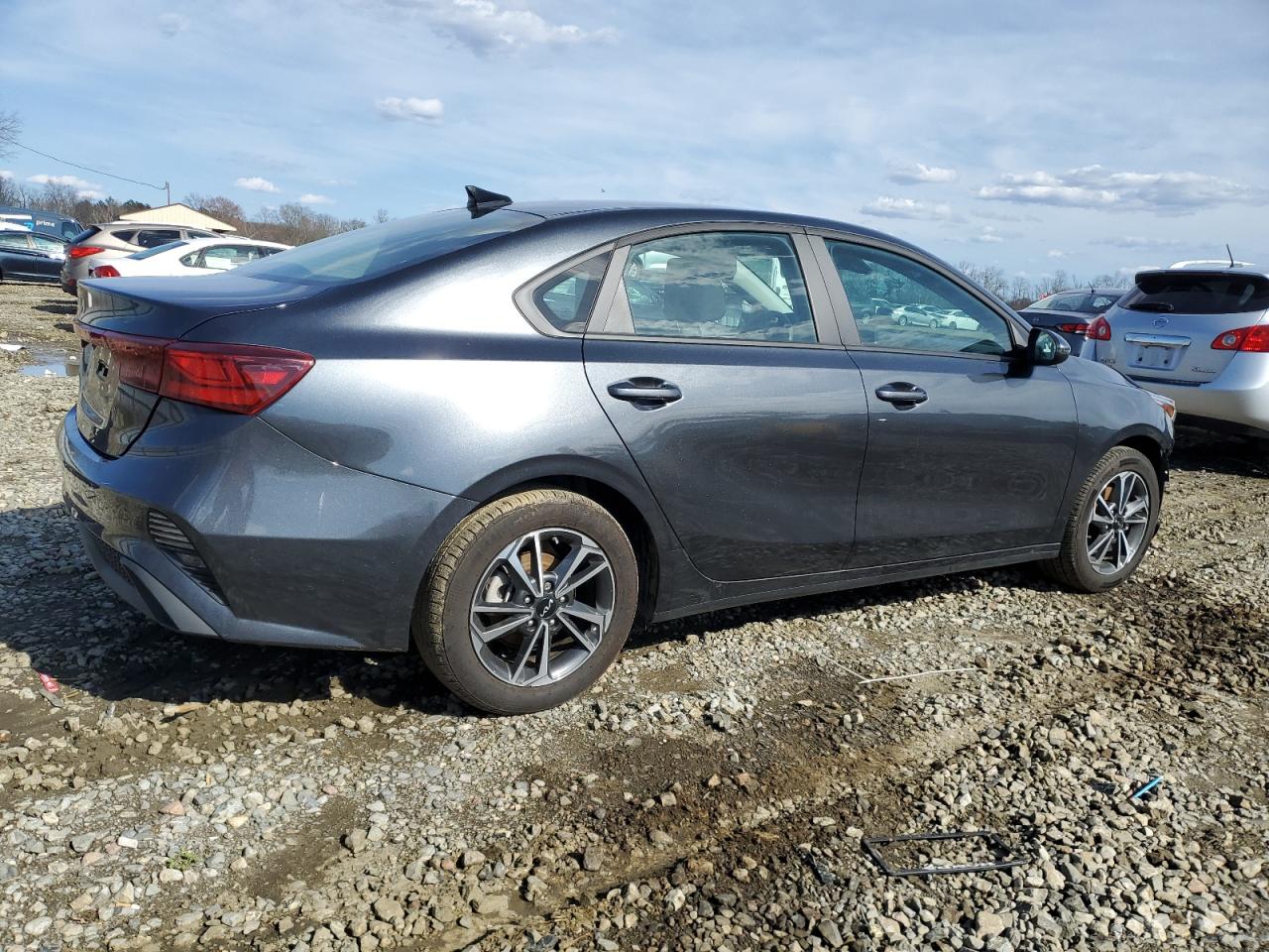 2024 KIA FORTE LX VIN:3KPF24AD2RE810215