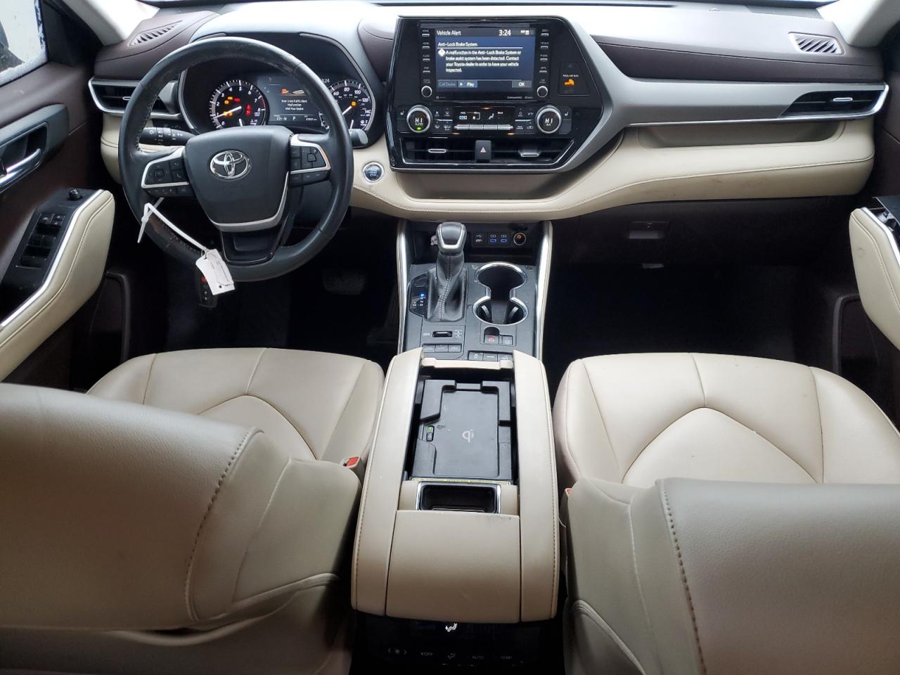 2022 TOYOTA HIGHLANDER XLE VIN:5TDGZRBH5NS244159