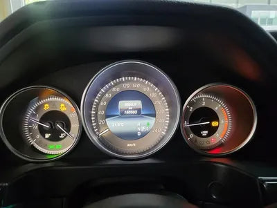 2014 Mercedes-Benz E 220 VIN: