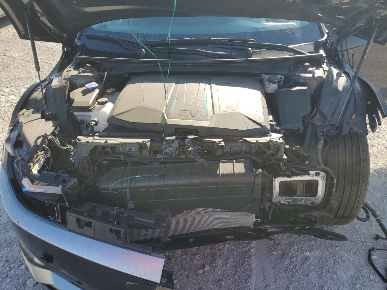 2024 HYUNDAI IONIQ 5 SEL VIN:KM8KNDDF6RU233298