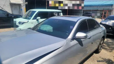 2019 Mercedes-Benz E 220 VIN: