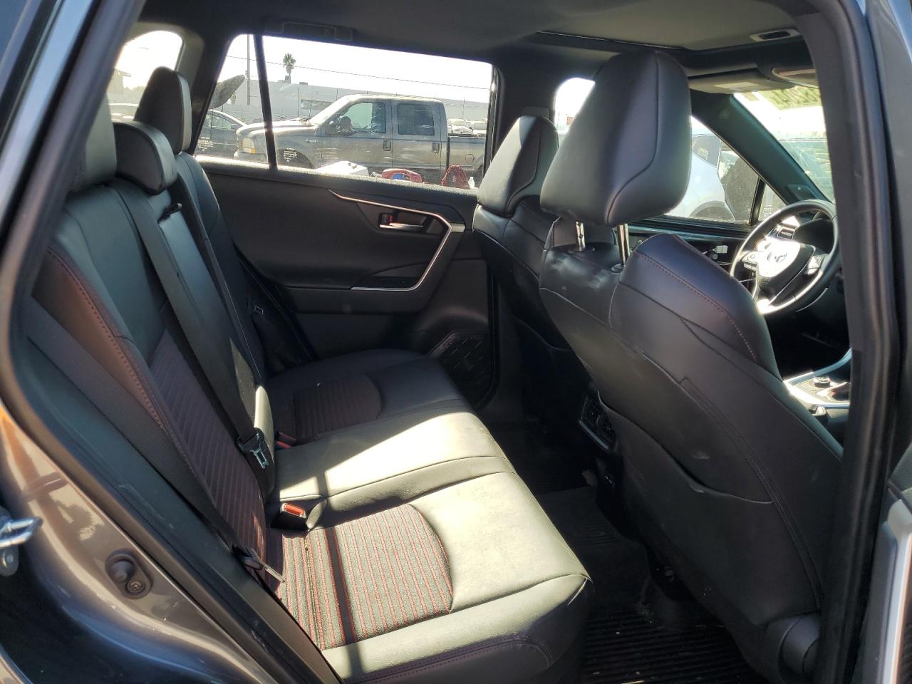 2022 TOYOTA RAV4 PRIME XSE VIN:JTMEB3FV6ND086158