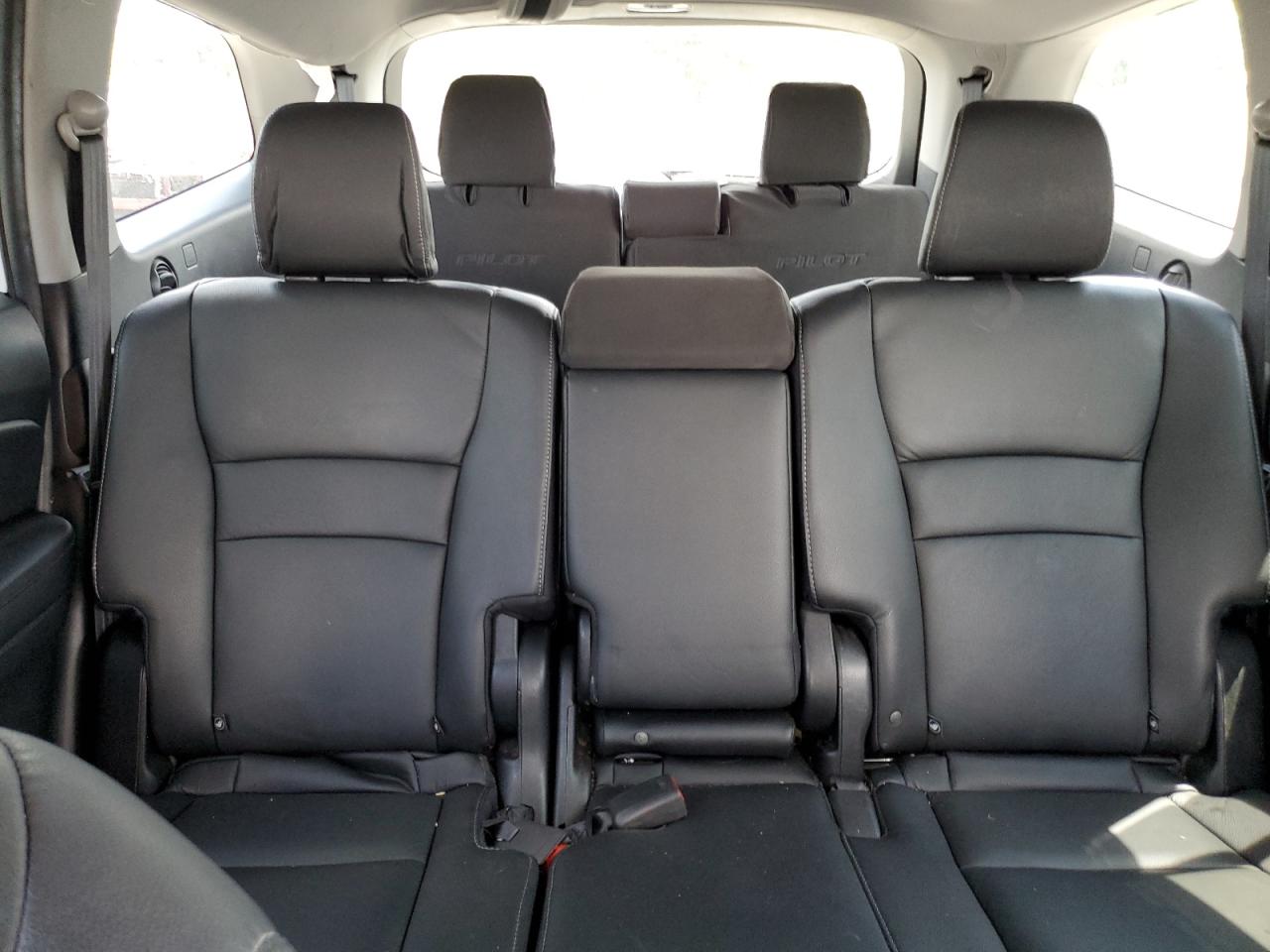 2022 HONDA PILOT TOURING VIN:5FNYF6H94NB001099