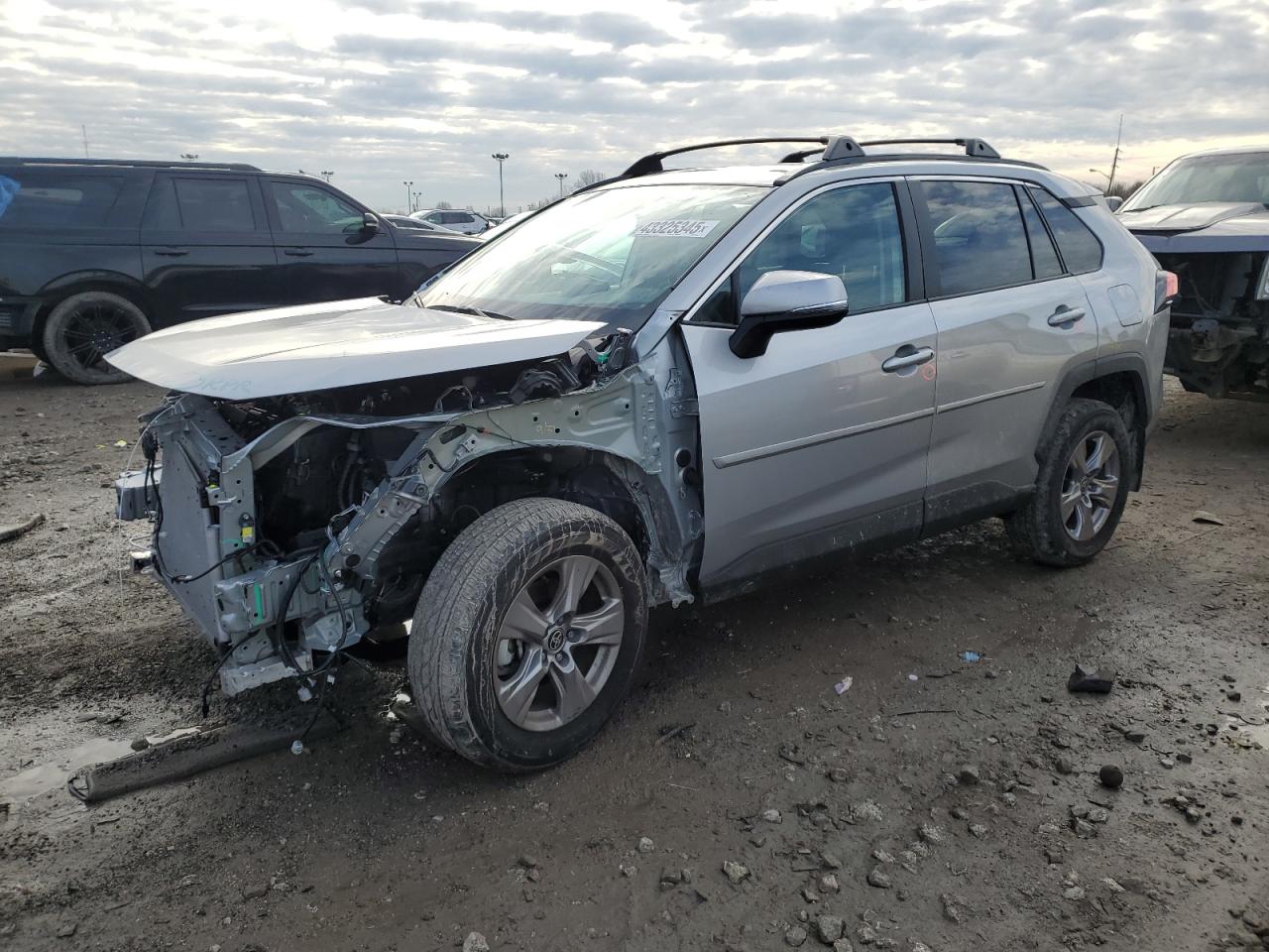 2024 TOYOTA RAV4 XLE VIN:2T3P1RFV3RW479994