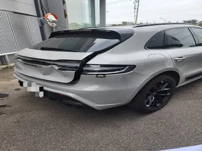 2022 Porsche Macan VIN: