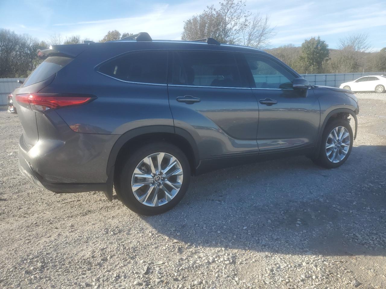 2023 TOYOTA HIGHLANDER L VIN:5TDKDRAH6PS023943
