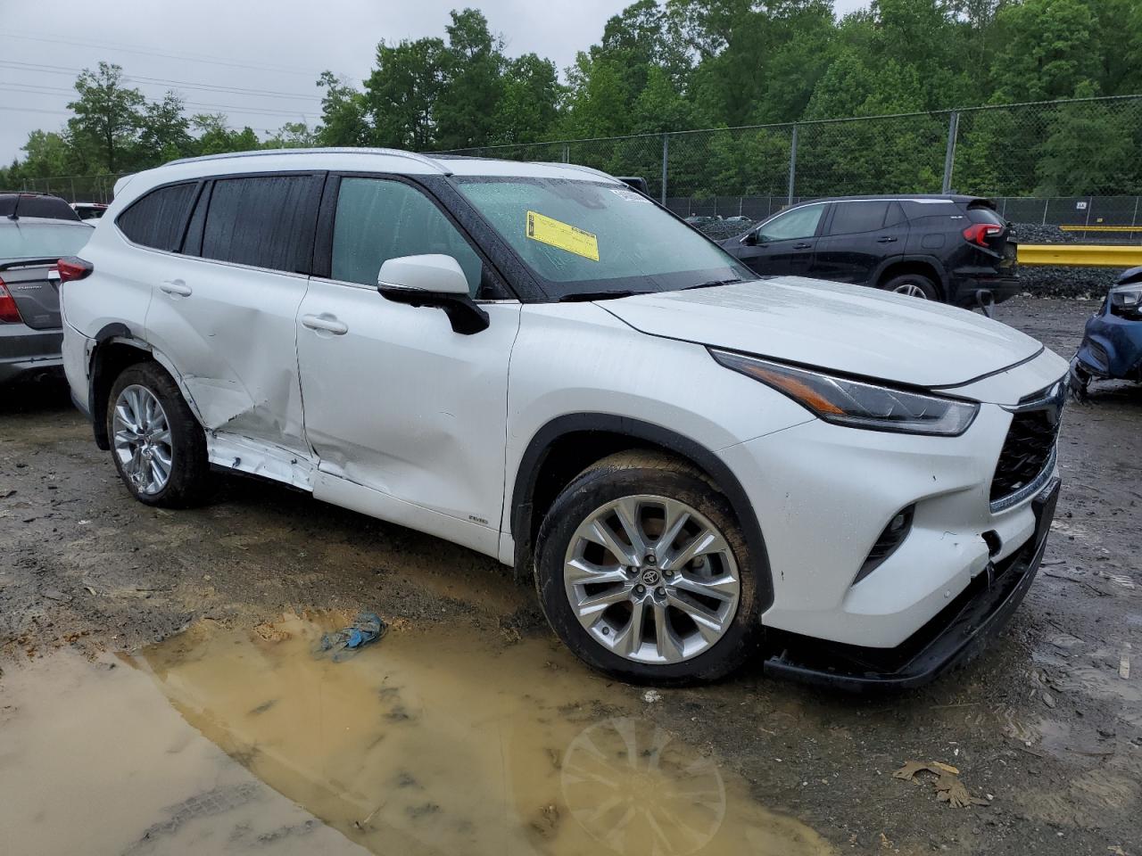 2023 TOYOTA HIGHLANDER HYBRID LIMITED VIN:5TDXBRCH7PS564525