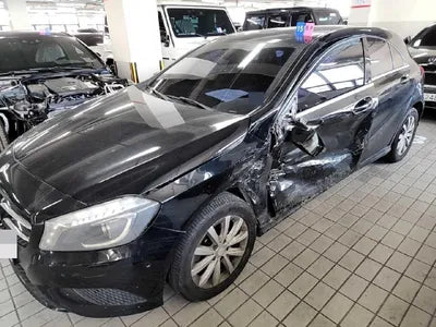 2015 Mercedes-Benz A 180 WDDBF1CB7FJ344203 VIN:WDDBF1CB7FJ344203