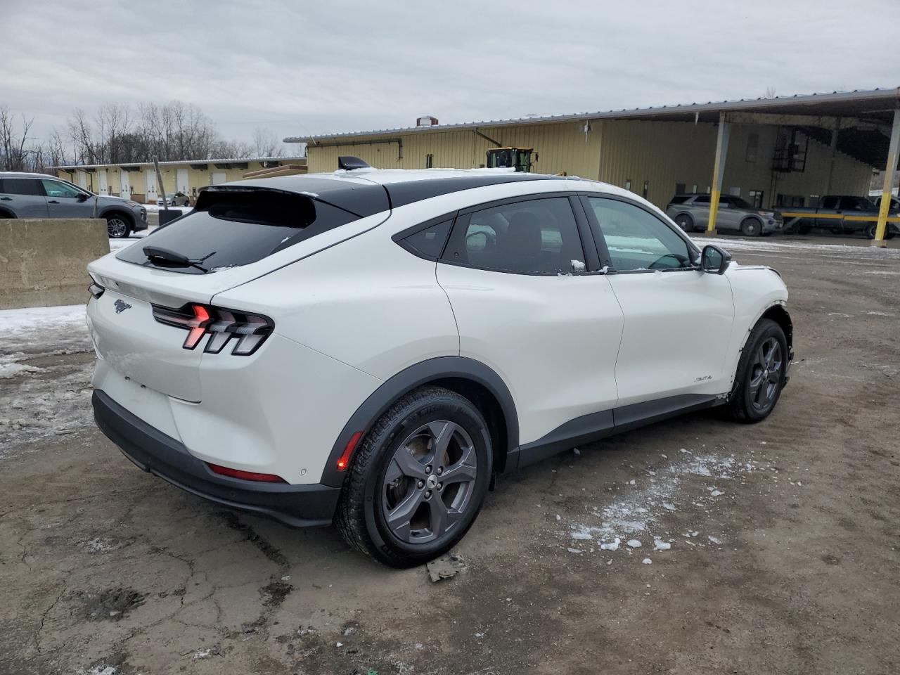 2023 FORD MUSTANG MACH-E SELECT VIN:3FMTK1SS0PMA17752
