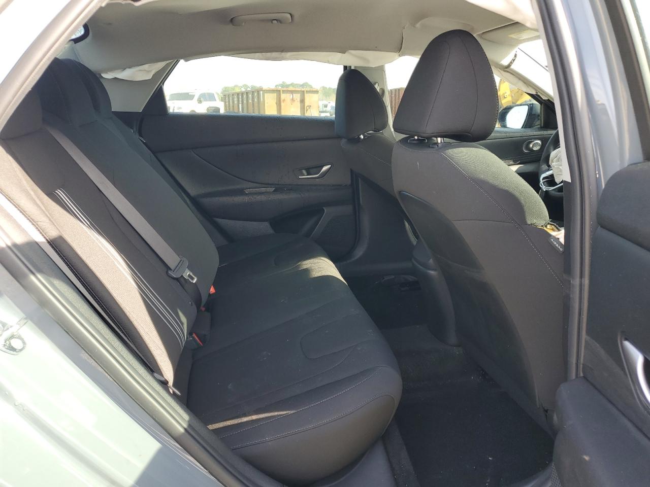 2022 HYUNDAI ELANTRA SEL VIN:KMHLM4AG0NU344590