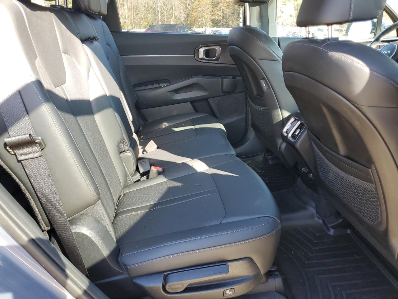 2022 KIA SORENTO S VIN:5XYRL4LC0NG122063