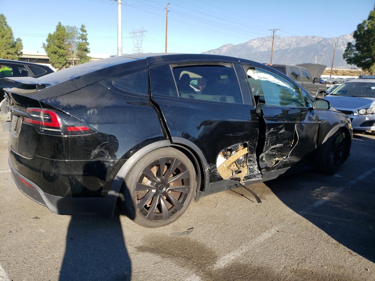 2023 TESLA MODEL X  VIN:7SAXCDE54PF368018