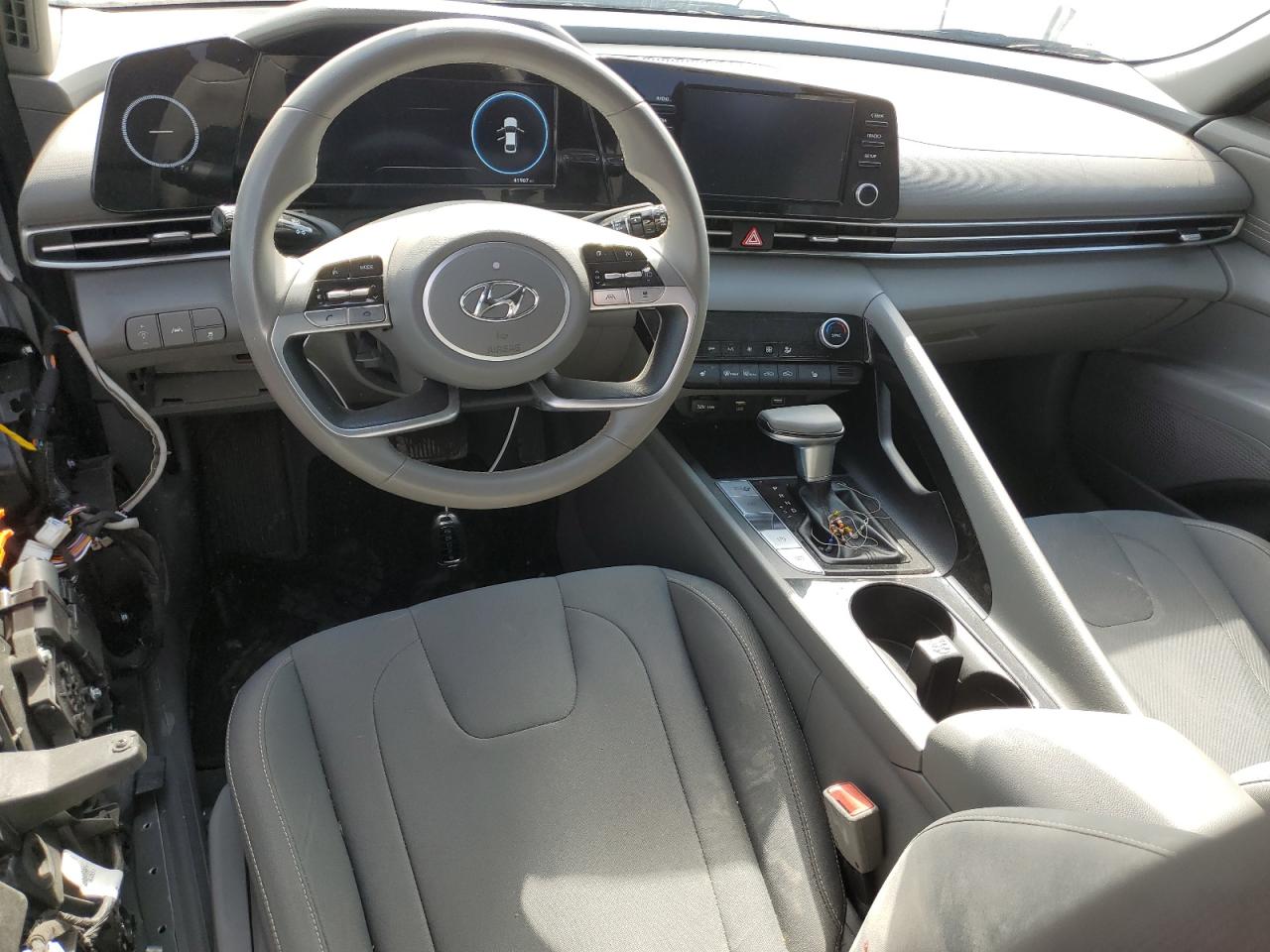 2022 HYUNDAI ELANTRA SEL VIN:5NPLS4AG4NH079628