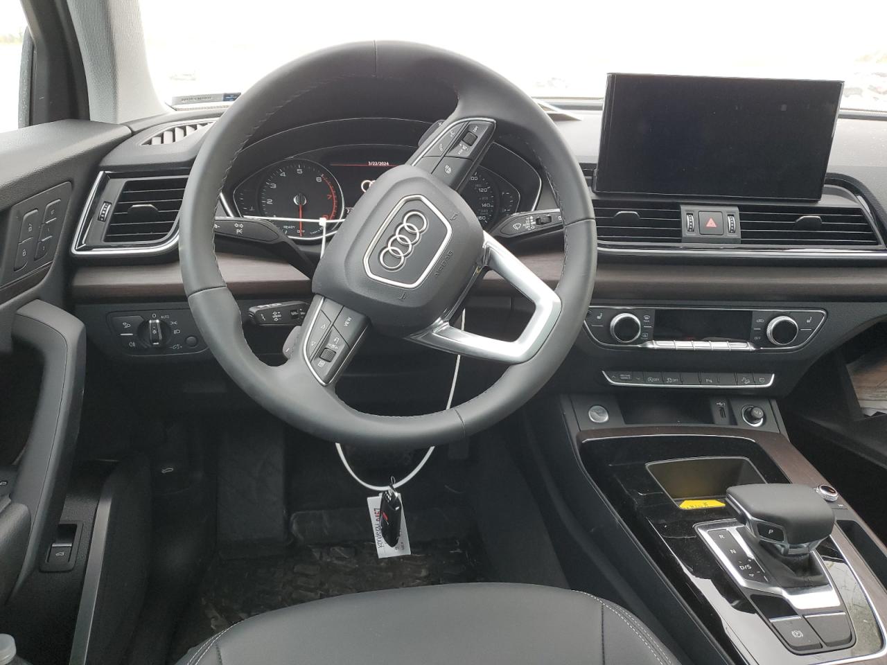 2024 AUDI Q5 PREMIUM 40 VIN:WA1ABAFY9R2015657