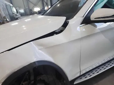 2019 Mercedes-Benz GLC 300 VIN: