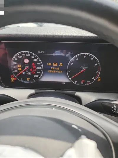 2017 Mercedes-Benz E 300 VIN: