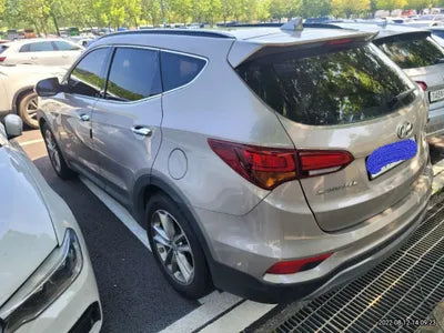 2017 Hyundai Santa FE KMHSW81UBHU709186 VIN:KMHSW81UBHU709186