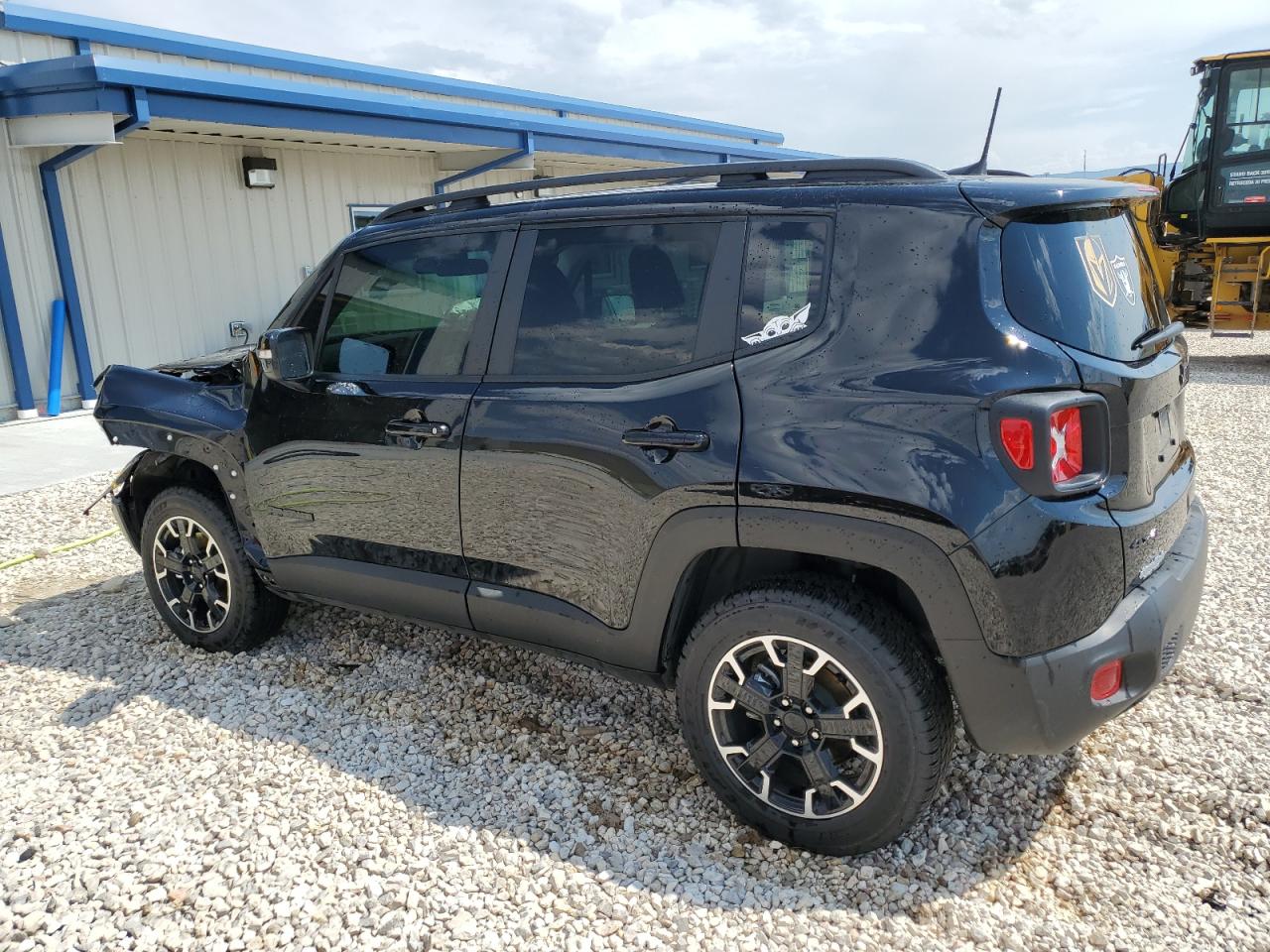 2023 JEEP RENEGADE LATITUDE VIN:ZACNJDB18PPP37111