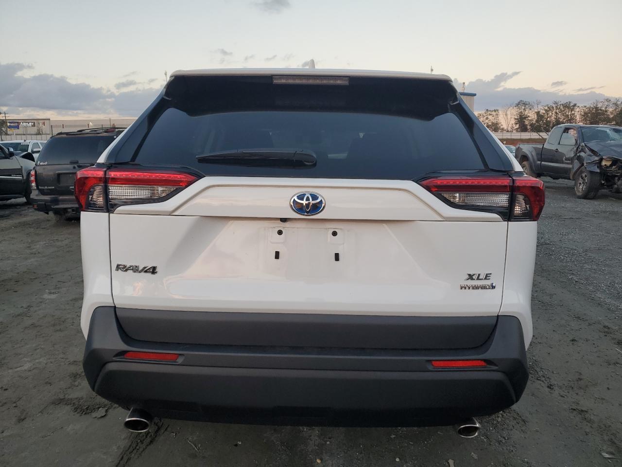 2023 TOYOTA RAV4 XLE VIN:4T3RWRFV2PU102404
