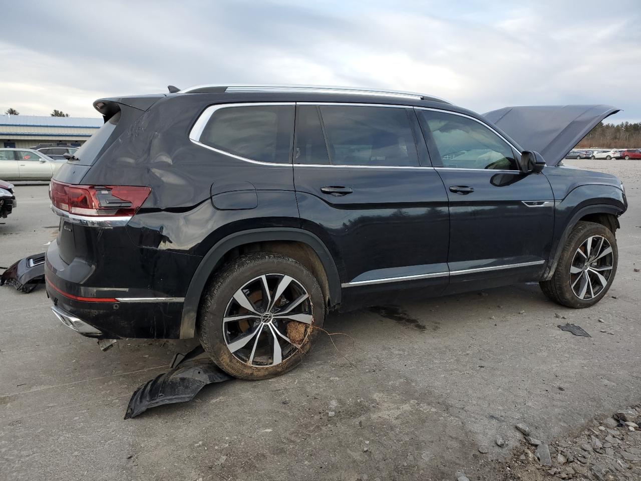 2024 VOLKSWAGEN ATLAS SEL PREMIUM R-LINE VIN:1V2FR2CA5RC576421