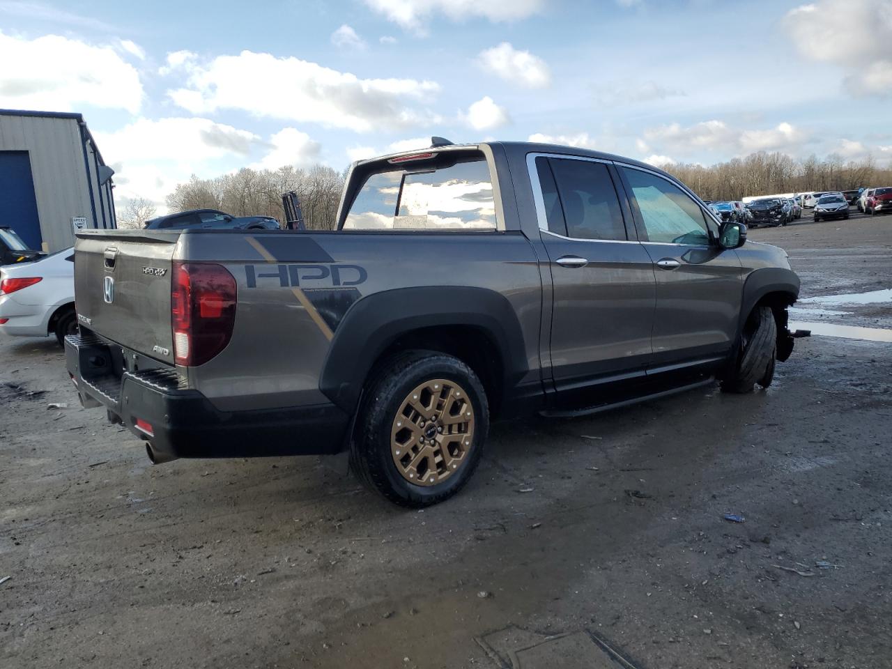 2022 HONDA RIDGELINE RTL VIN:5FPYK3F74NB003101