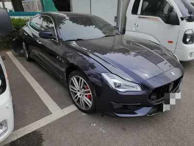 2018 Maserati Ghibli VIN: